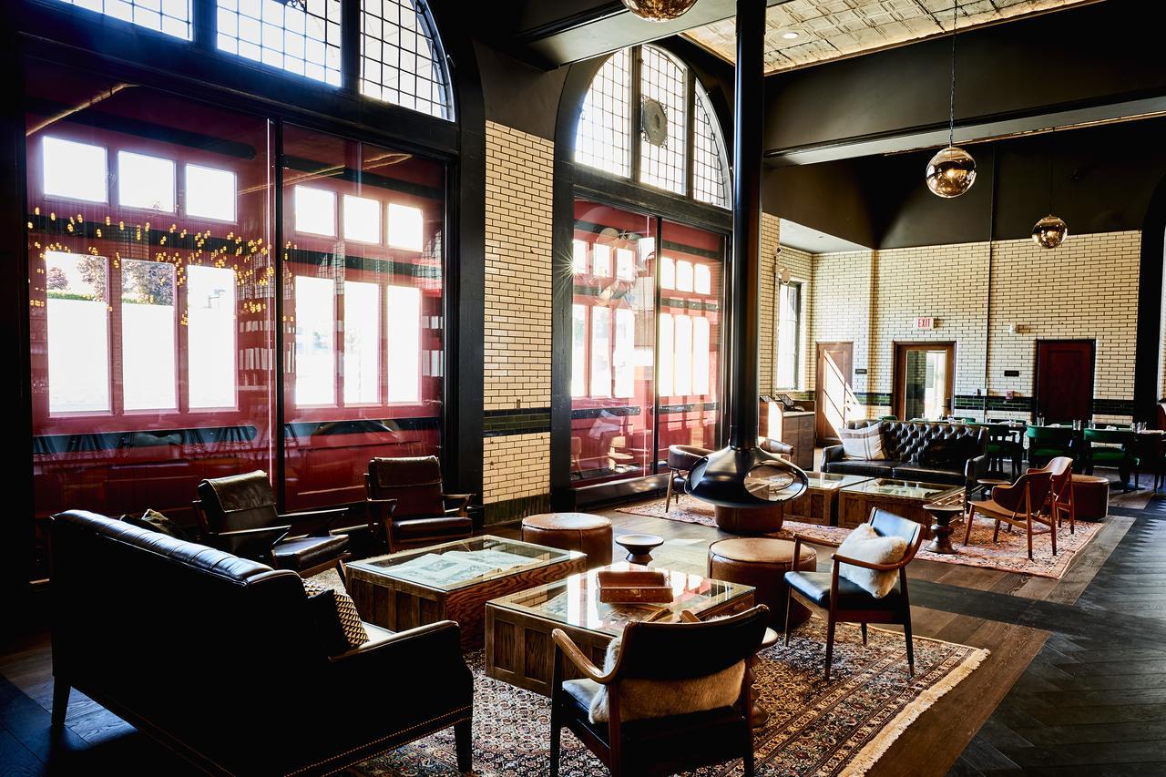 Detroit Foundation Hotel Экстерьер фото