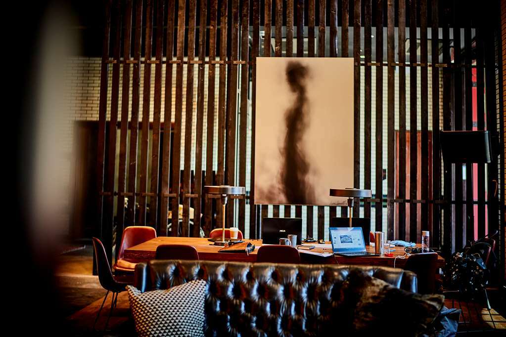 Detroit Foundation Hotel Интерьер фото